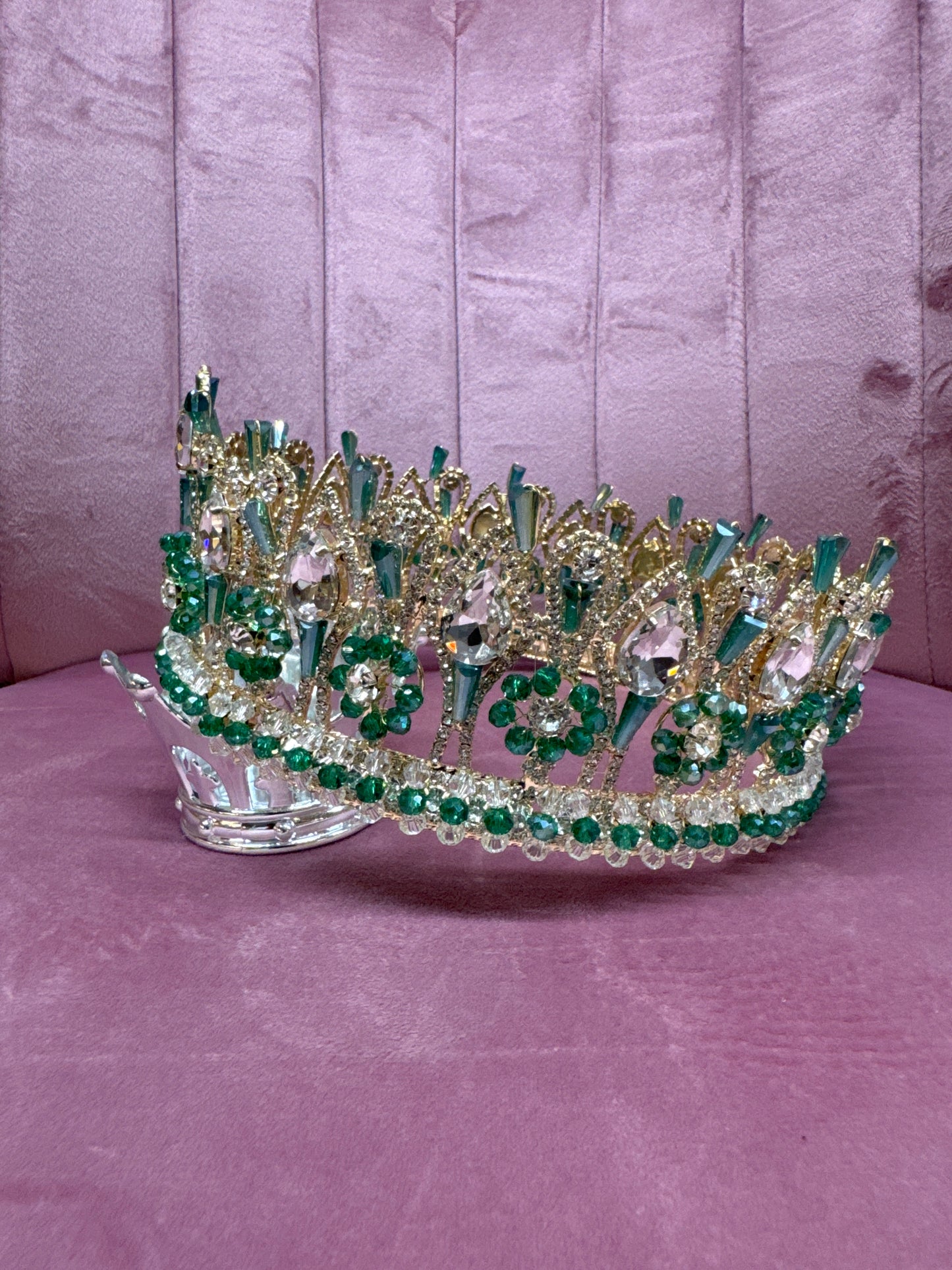 Myrtle Green Tiara MQ style 8