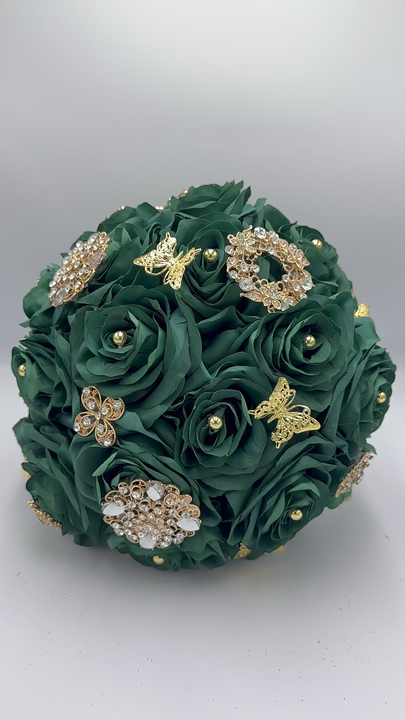 
                  
                    Emerald style 004
                  
                