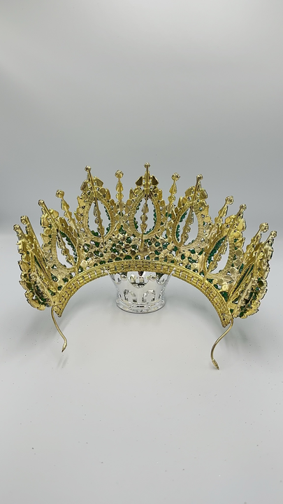 
                  
                    Verdant Tiara MQ style 19
                  
                